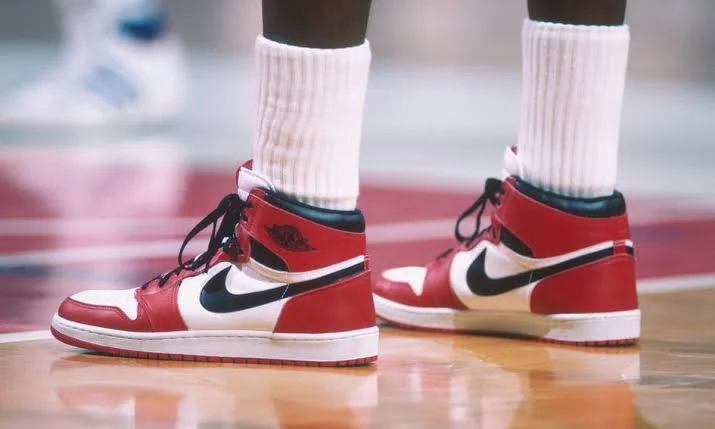 Air Jordan 1: Silhouette Kinh Điển Định Hình Văn Hóa Sneaker