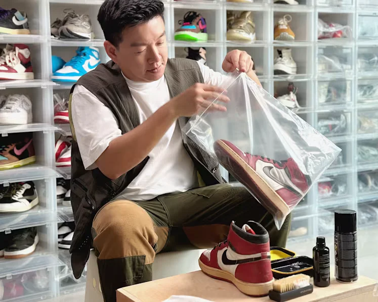 How to Clean and Care for Suede, Smooth Leather, and Mesh Sneakers