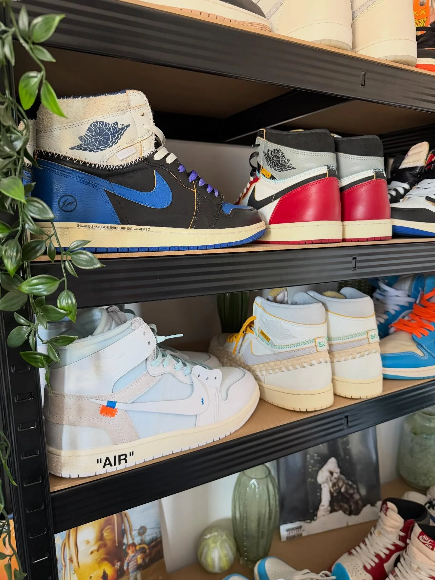 How to style Air Jordan 1: outfit formulas that flatter from head to toe