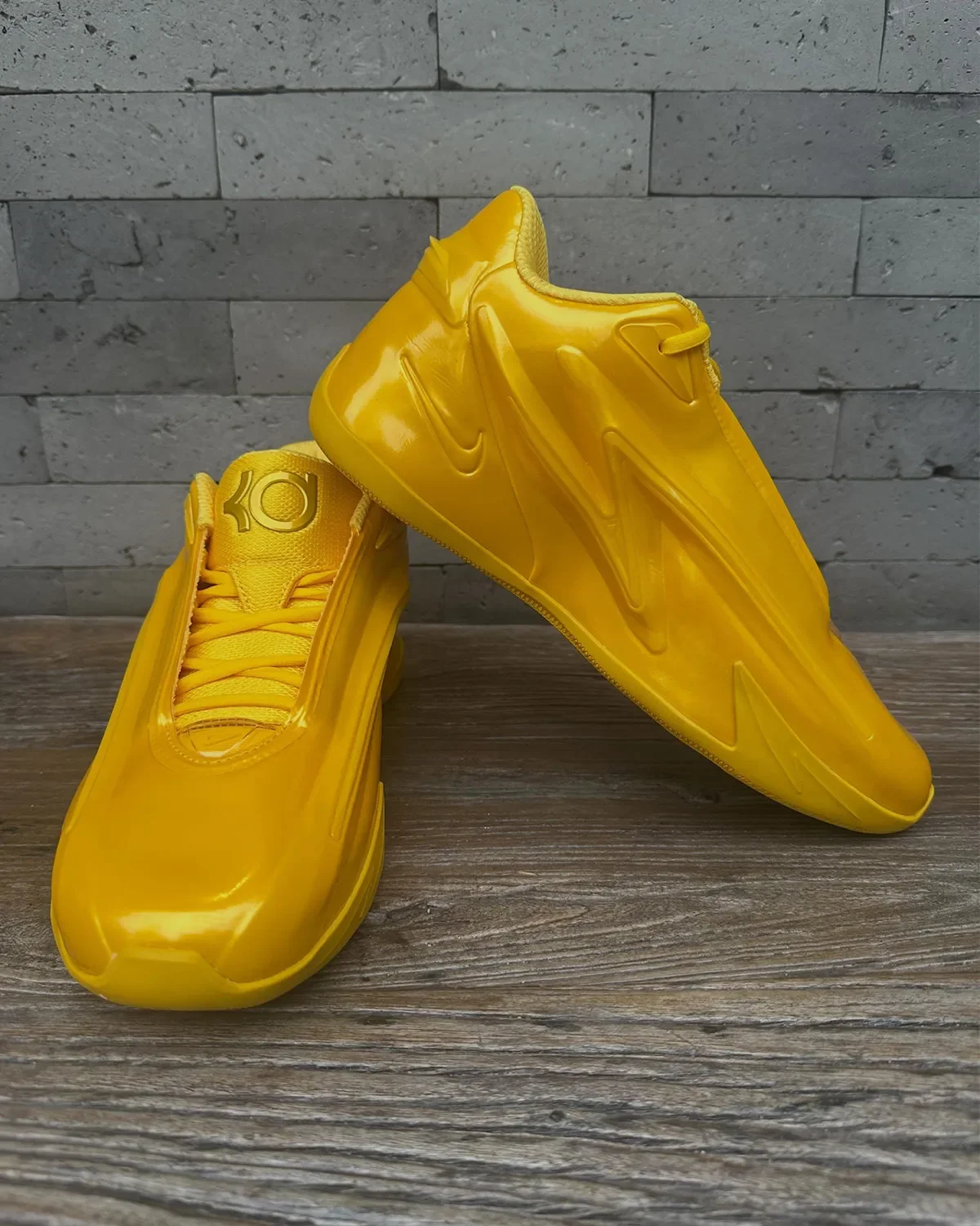 Nike KD 19 "Butter Candy": Golden-Orange On A Y2K Silhouette